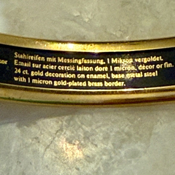 ❤️Michaela Frye gold enamel bangle - Picture 10 of 16